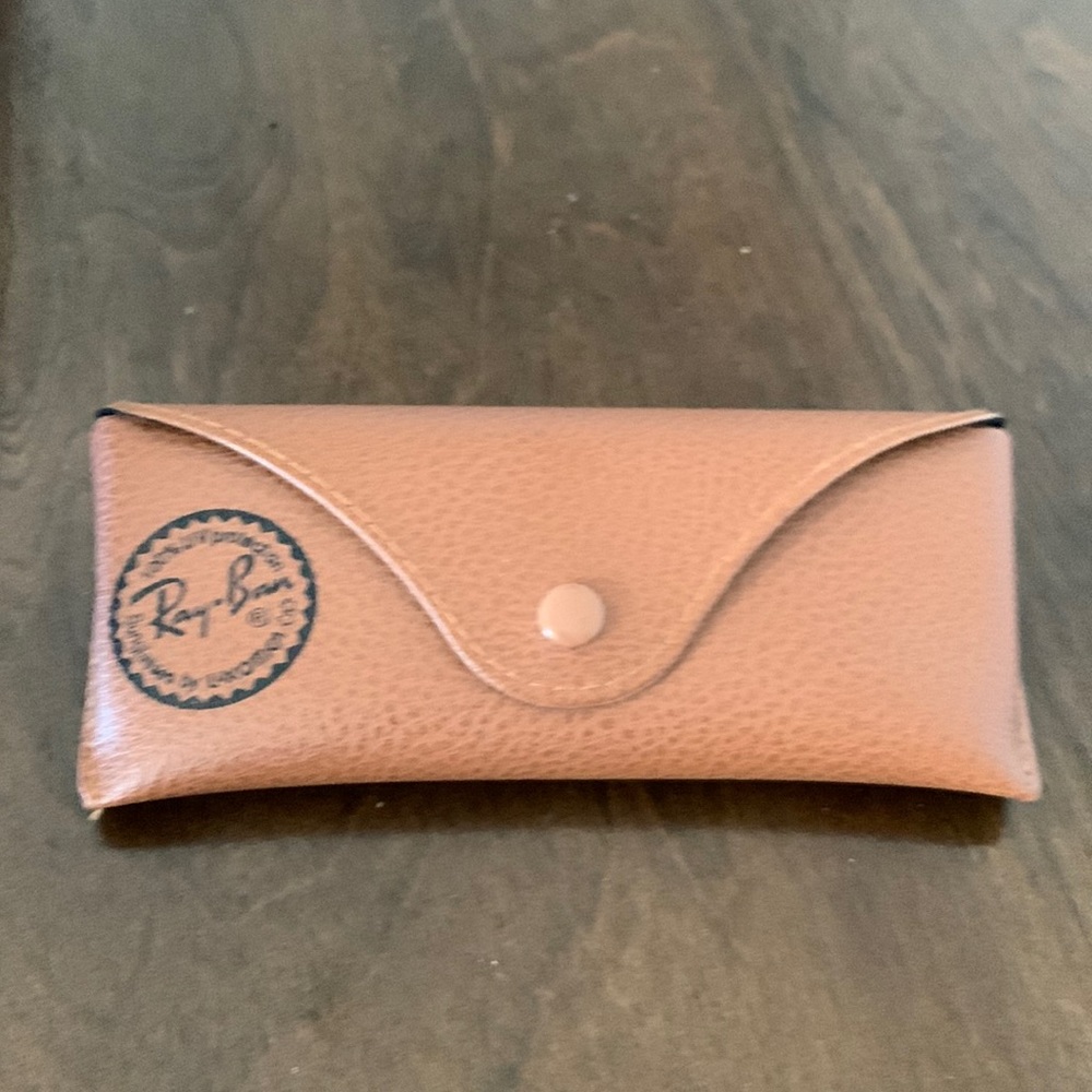 Ray Ban glasses case